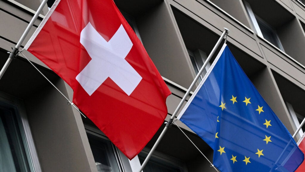 Plötzlich soll in der Schweiz EU-Recht gelten – wehren dürfen sich die Eidgenossen erst ab 50 Prozent Arbeitslosigkeit